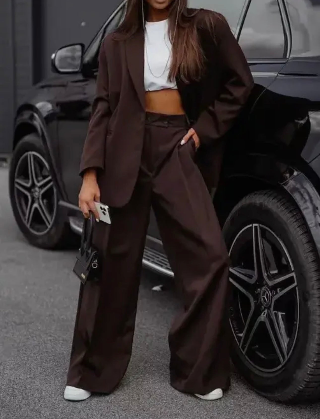 Blazer & Wide-Leg Hose